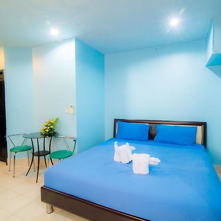 De Apartment Паттая Екстер'єр фото